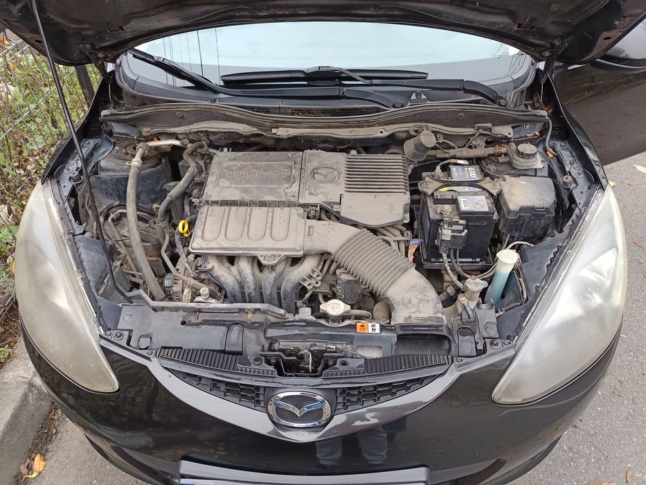 De vanzare Mazda 2 2010 5 usi