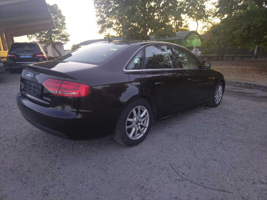Audi A4 2,0 tdi 143 ps B8