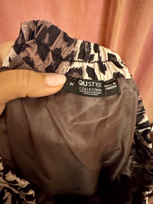 Дамска пола тип “балон” в леопардов принт