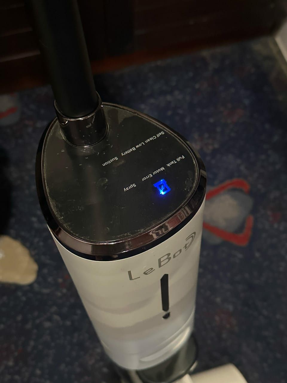 пылесос  вертикальный  моющий Le- bot
