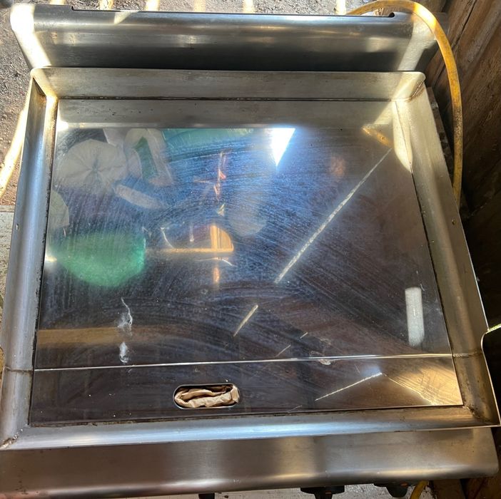 Grătar profesional Lincat OG7203/N cu plită cromată