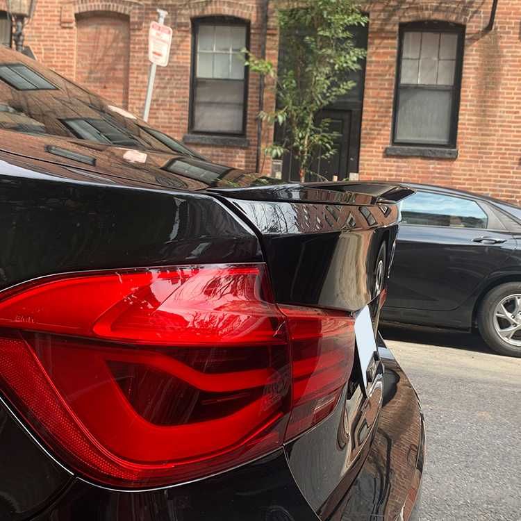 P Style спойлер за BMW F30