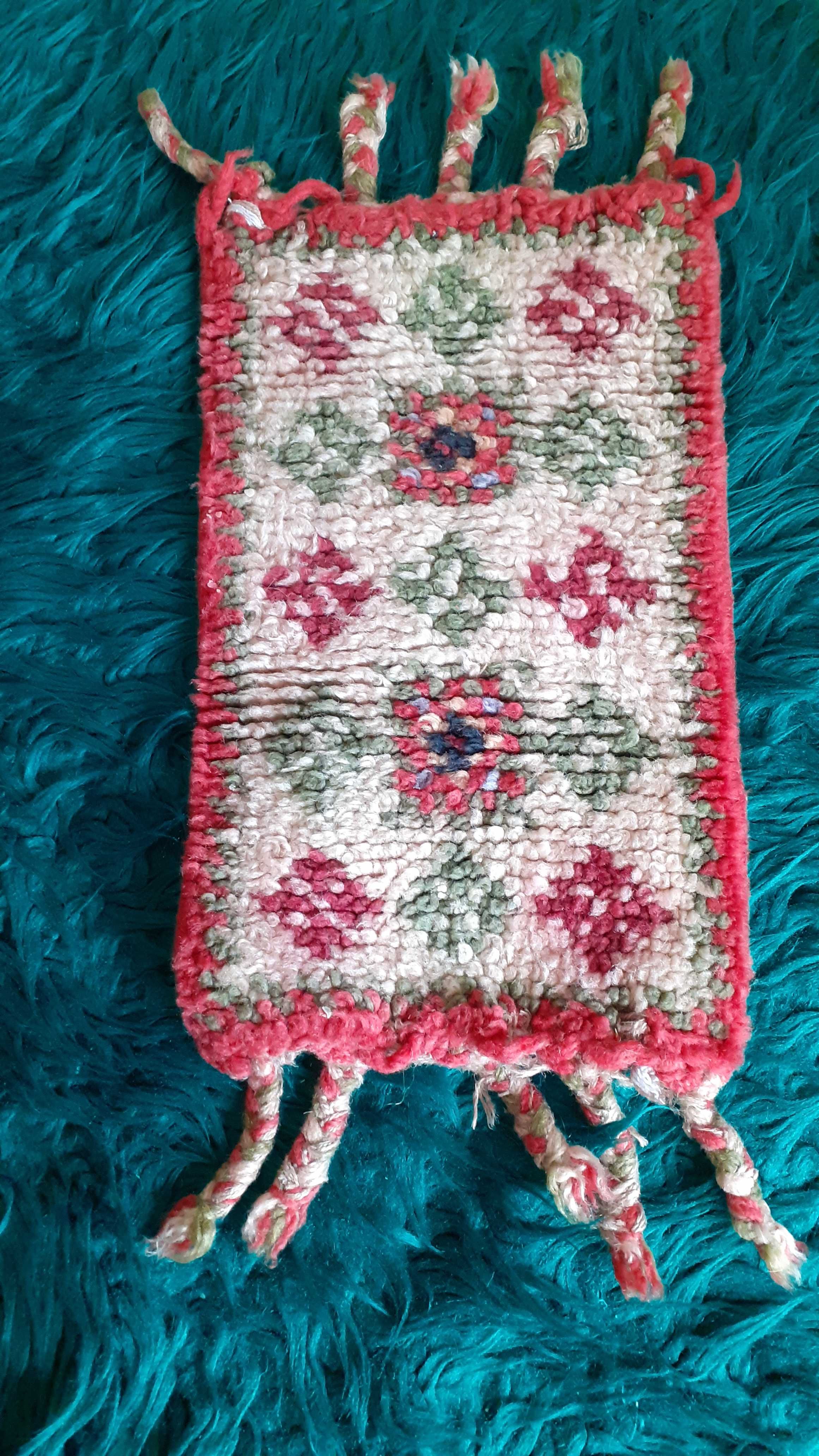 декоративни ръчно плетени пана