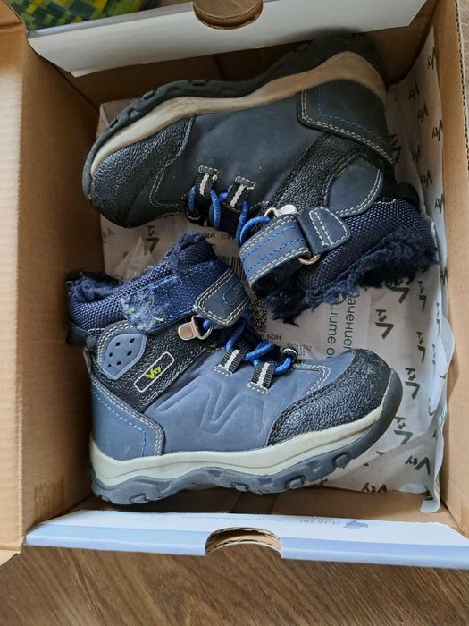 Детски боти/апрески 22 номер подарък пантофка чорап