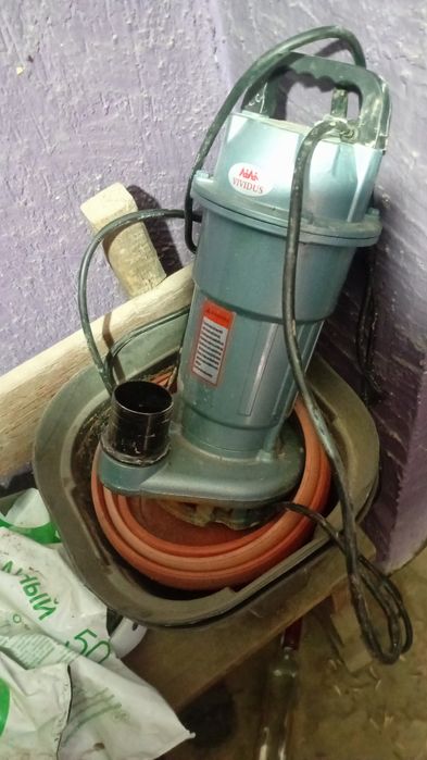 Продам насос ұғнооо