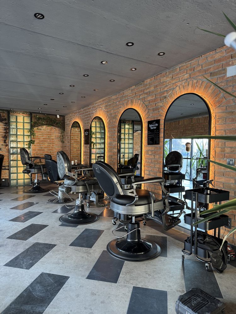 Disponibile chirie locuri coafeza /frizer /cosmetica