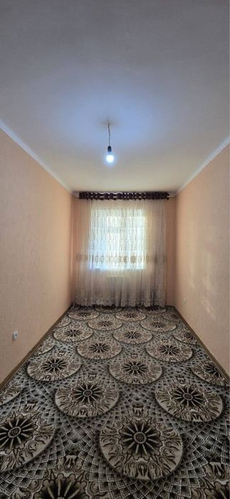 Yangi uy pishiq g’ishdan qurilgan bez makler sotaman