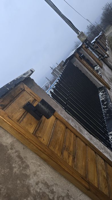 Casă / Cabană în Văsiești Moinești – Zonă foarte liniștită, teren 800