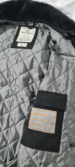 Geacă bărbați TOM TAILOR cu guler îmblănit- orginala(sezonul rece)