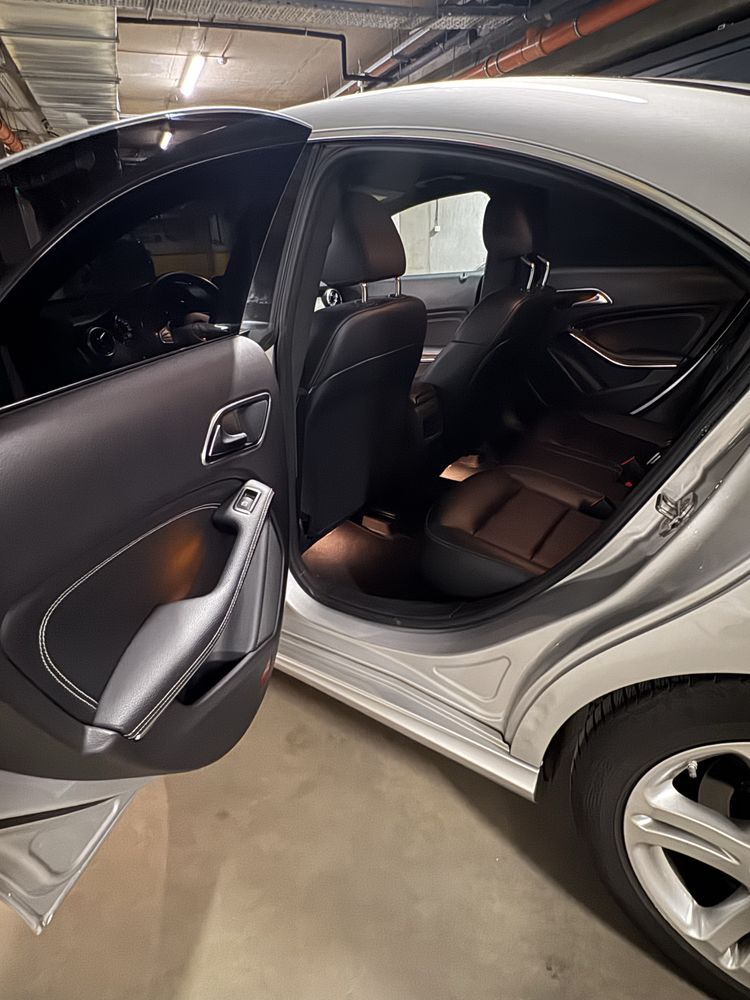 Mercedes CLA 180 бензин