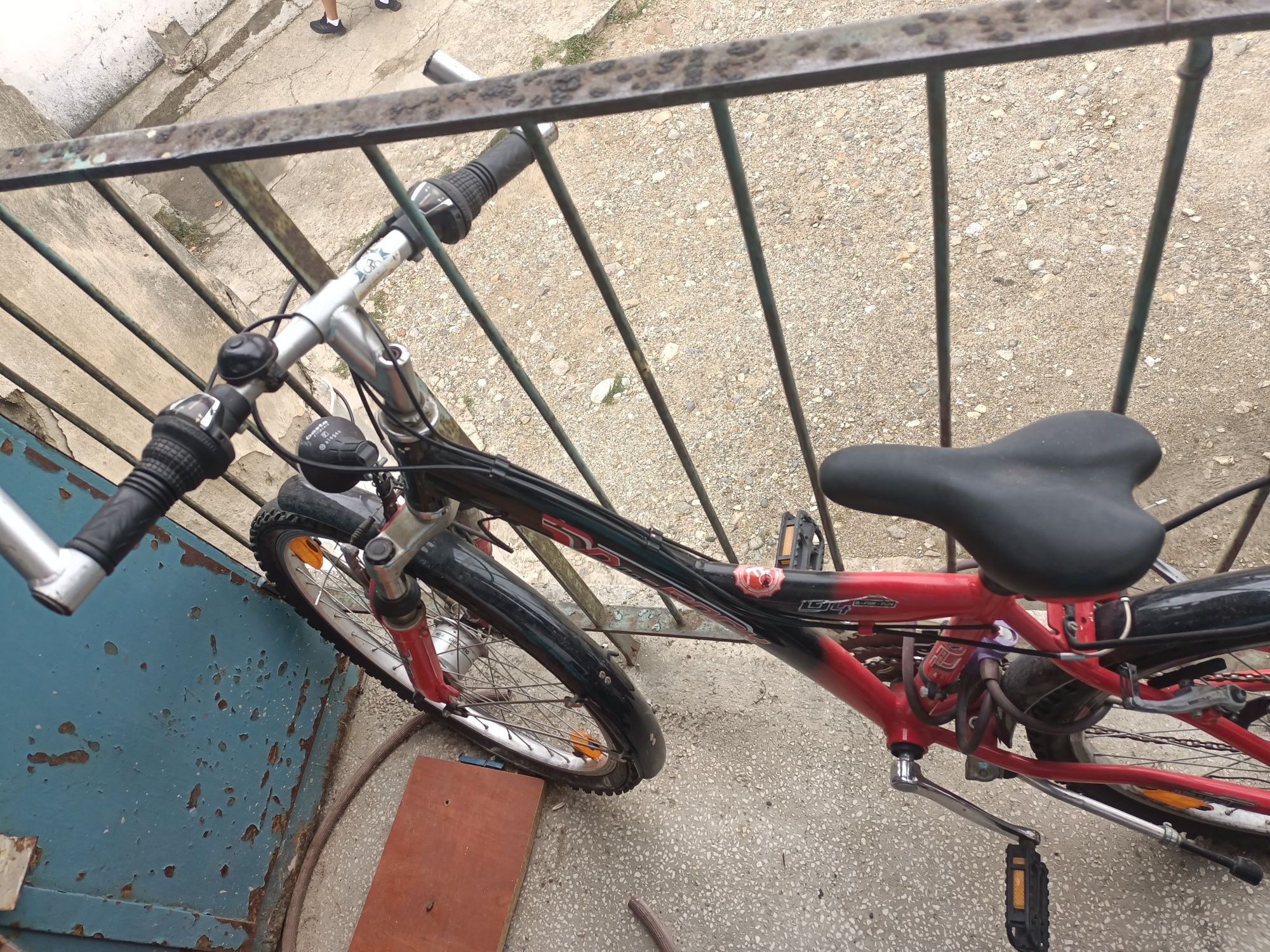 Bicicletă Șimano cu roți de 24