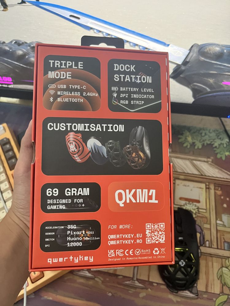 mouse qwertykey aproape nou