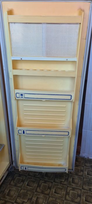 Холодильник Снежинка