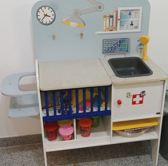Clinica de lemn /jucării