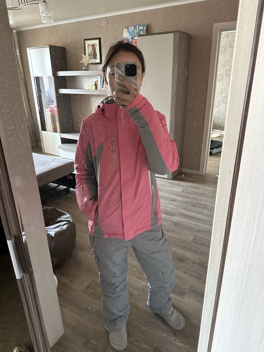 Зимний костюм для гор, лыж, сноуборда. Куртка, штаны, кроссовки