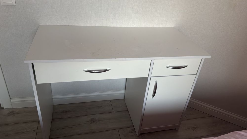 письменный стол для школьника