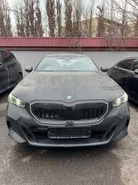 Продам новый BMW 550E xDrive Hybrid в наличии с гарантией+счёт справка