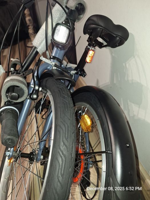 Bicicletă pliabilă BTwin 120 – nouă, nefolosita.