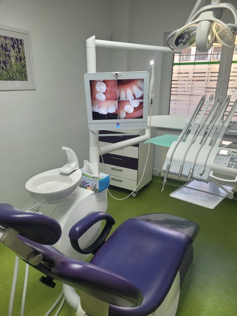 Unit dentar stomatologic scaun stomatologic Chirana aspiratie chirurgi
