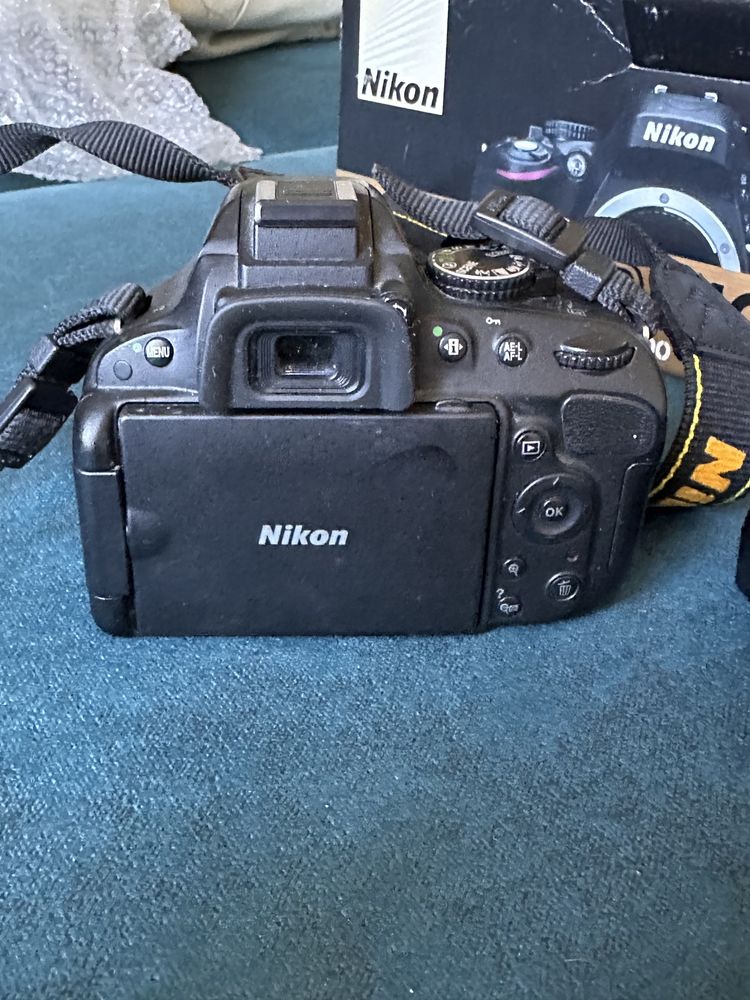 Nikon D5100 зеркальный фотоаппарат