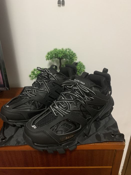 Balenciaga Track Full Black - Noi cu accesorii