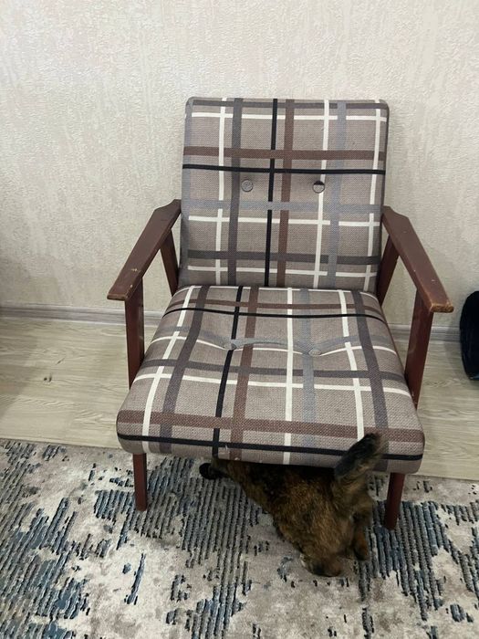 Диван с креслой бу
