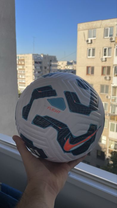 Minge fotbal profesionala Nike Flight 2024-2025