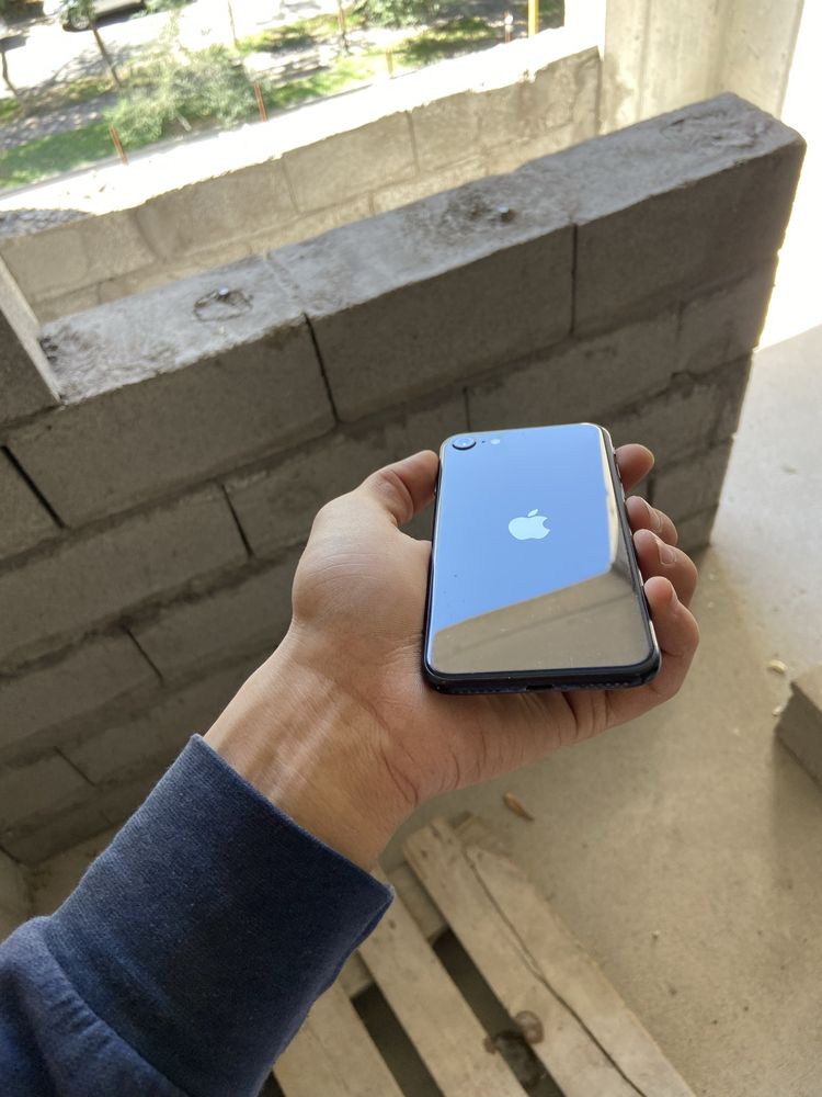 Iphone se 128gb