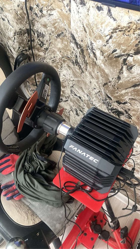 Продавам Fanatec CSL DD (8Nm),цял сет!!!