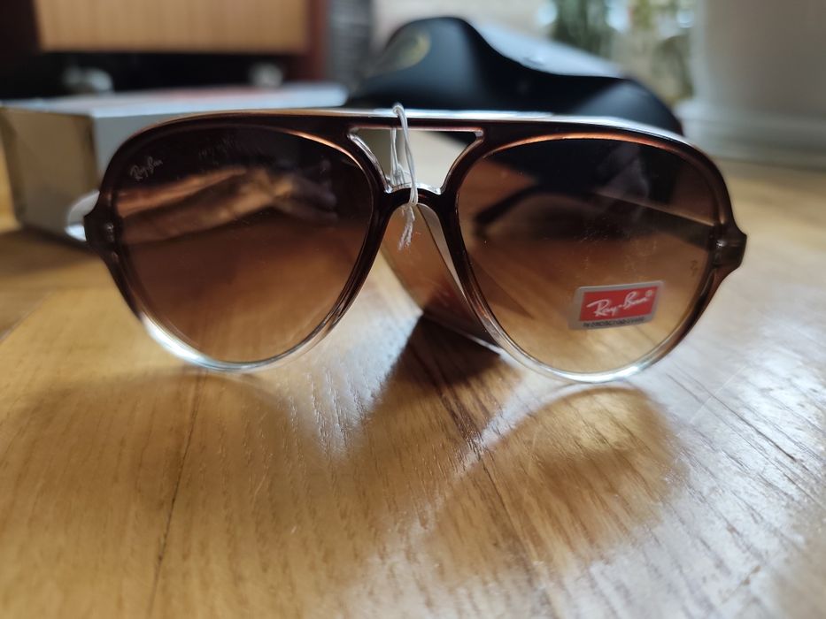 Дамски слънчеви очила Ray ban