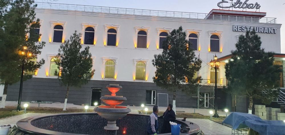 Ресторан в центре Бухары