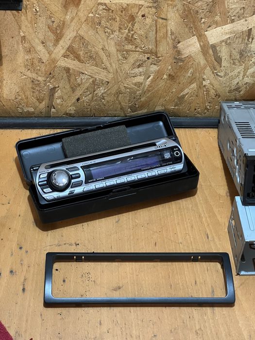 Casetofon Sony 1DIN fără usb cu aux