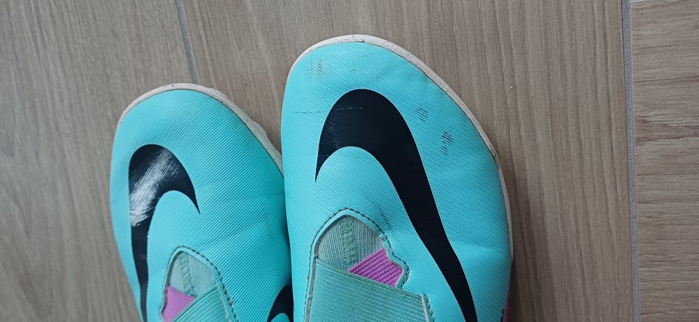 Adidasi nike air zoom 38