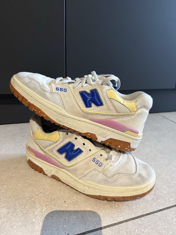Дамски маратонки New Balance 550