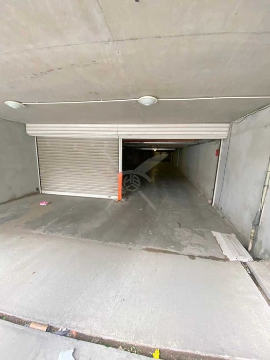 Продава се Гараж / Паркомясто в Пловдив, Кючук Париж - 22 кв.м за 855 €/кв.м - Снимка #1