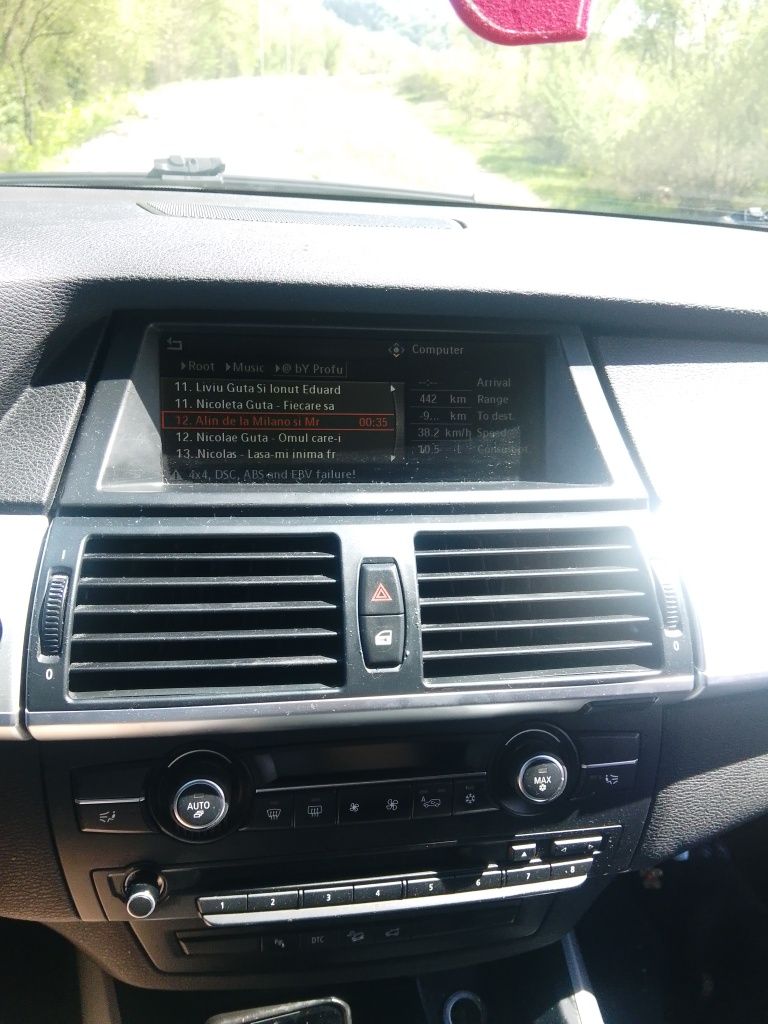 BMW x 5 se oferă certificat fiscal pe loc