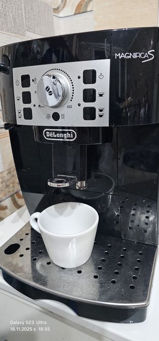 Кафемашина delonghi