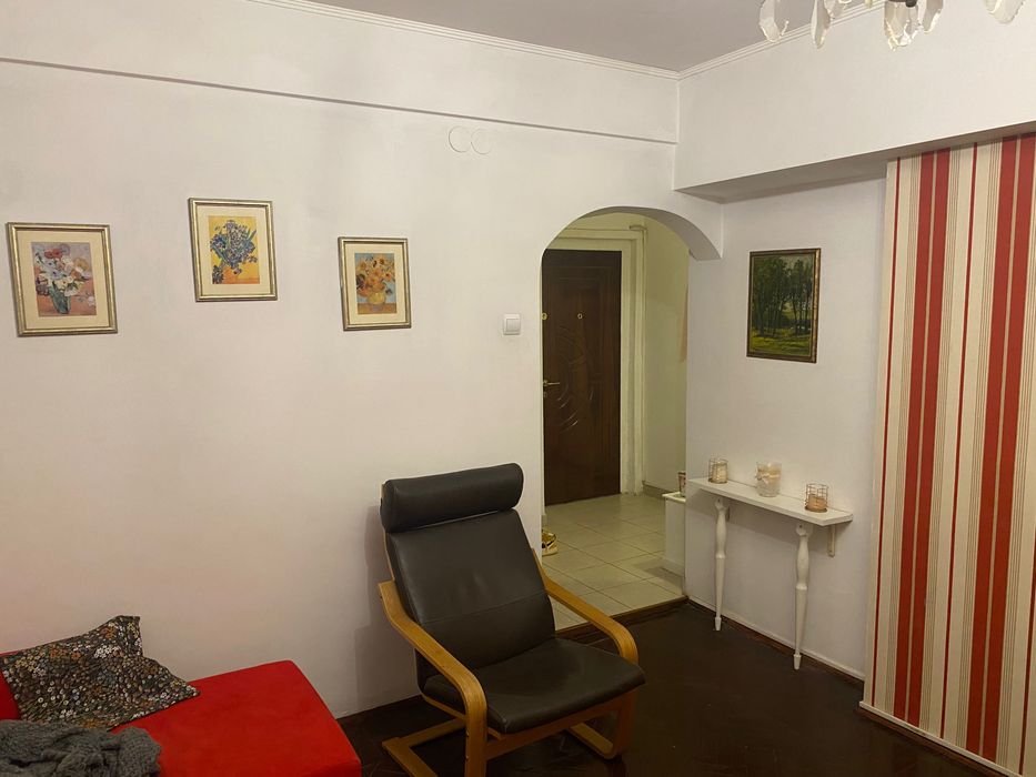 Calea Victoriei 1-5 inchiriez