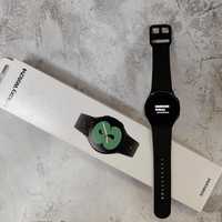 Samsung Watch 4 40mm в новом состоянии ,гарантия