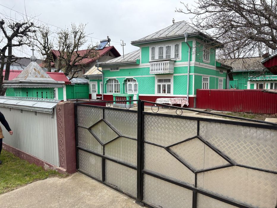 Casa la tara Făntănele, Suceava