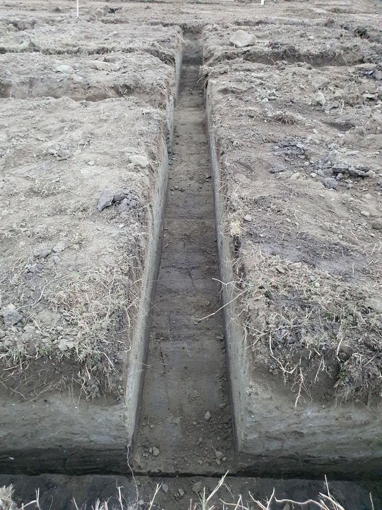 Sapaturi,miniexcavatorBobcat,fundatii, garduri,fose,piscine,racord apă