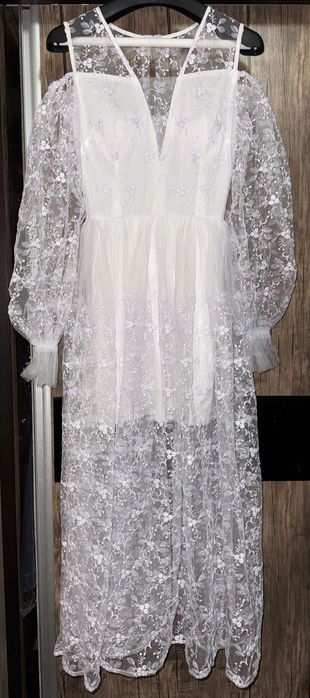 Белое платье, сшитое на заказ