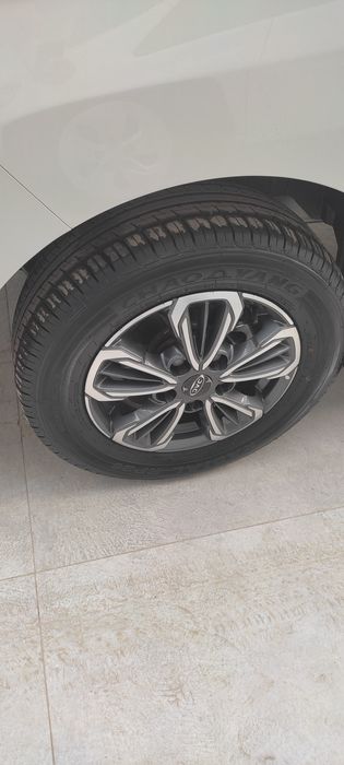 Jac M3 komgort va Lux varianti.