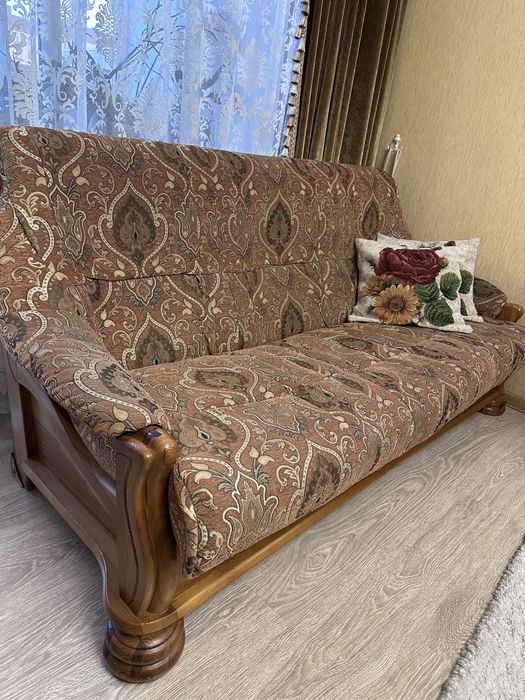 Продам диван (тройка)