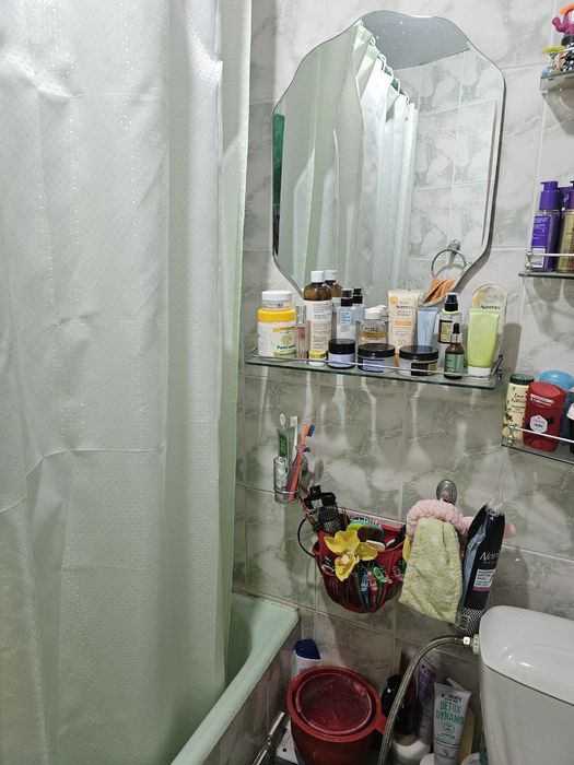 Продаю квартиру на Хамзе