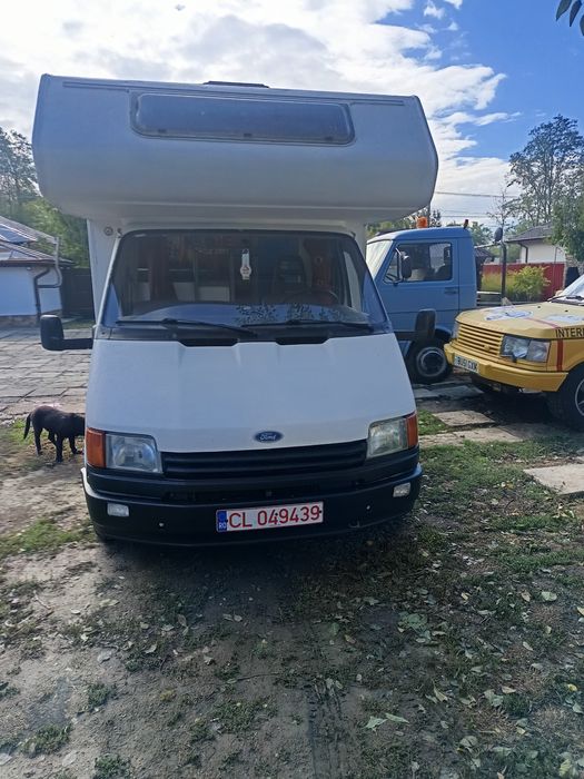 Vind autorulotă Ford tranzit