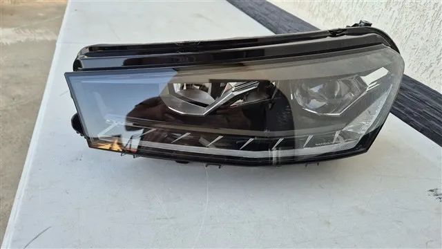 Far stanga Skoda Fabia 4 Full Led model cu lupa an 2022 2023 2024 2025 cod 6VB941015B