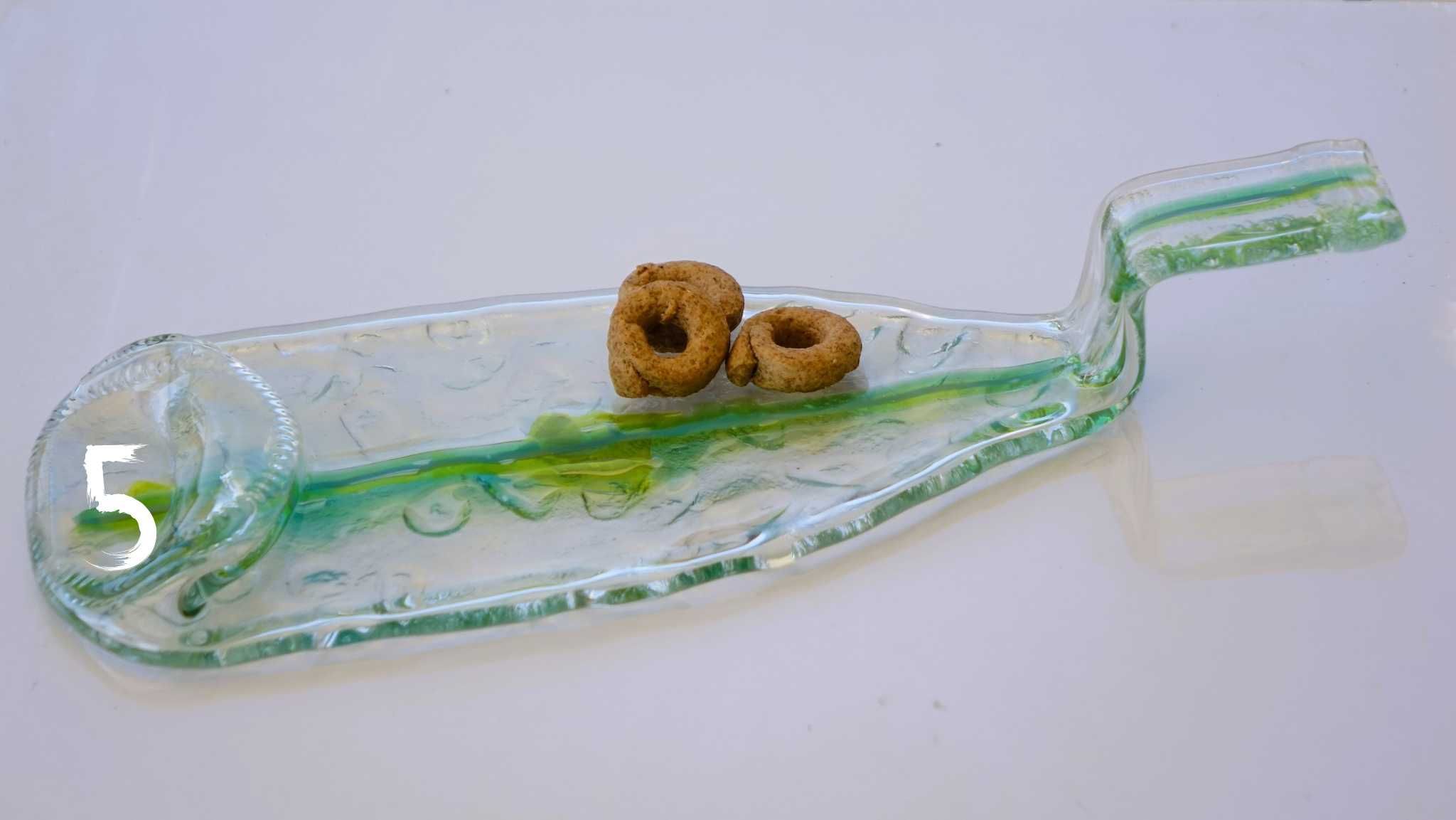Уникален арт подарък, поднос/плато от разтопено шише, стъкло, upcycled