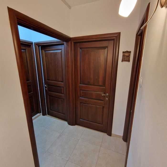 Inchiriez apartament 3 camere