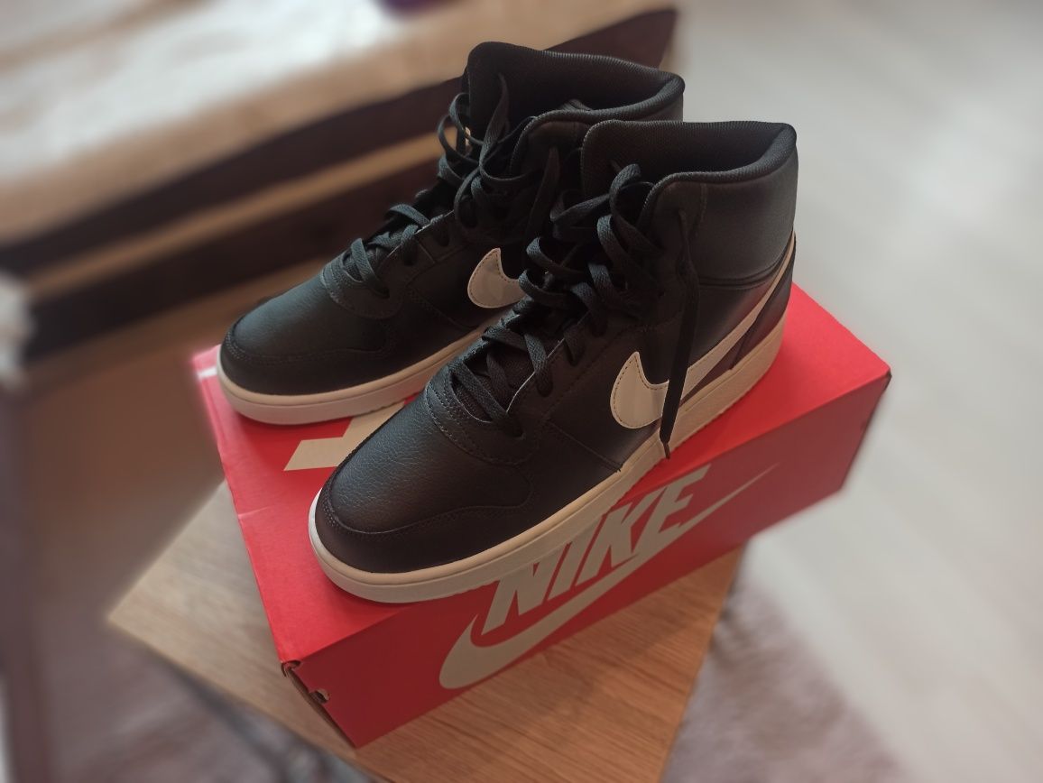 Nike Ebernon Mid (НЕИЗПОЛЗВАНИ!!)